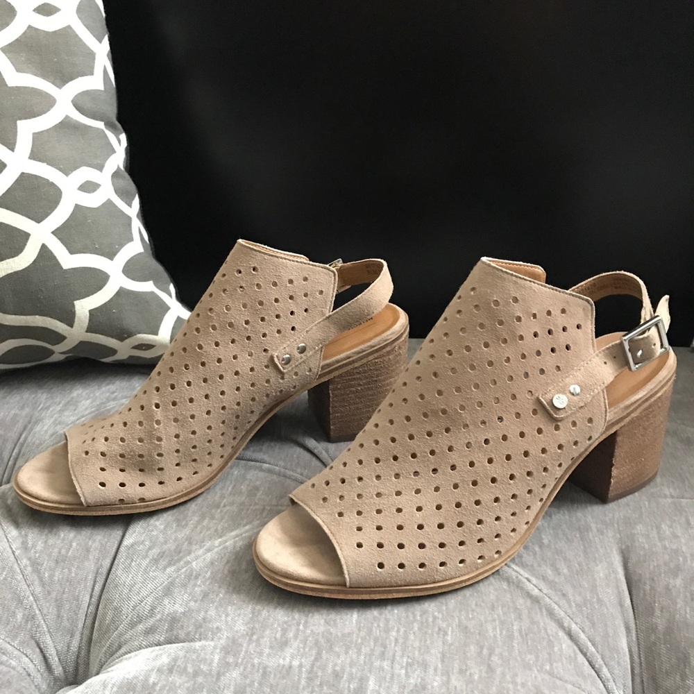 Suede Melrose & Market Perforated Peep-Toe Sandals